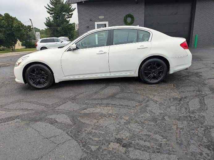 infiniti g sedan 2011 JN1CV6AR9BM403231 image infiniti g sedan 2011 JN1CV6AR9BM403231 image